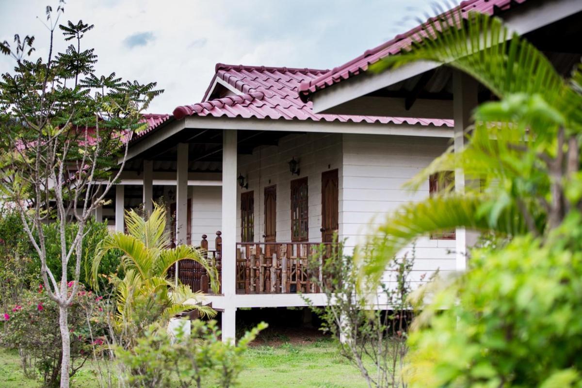 Smile Resort Mae Rim Eksteriør billede
