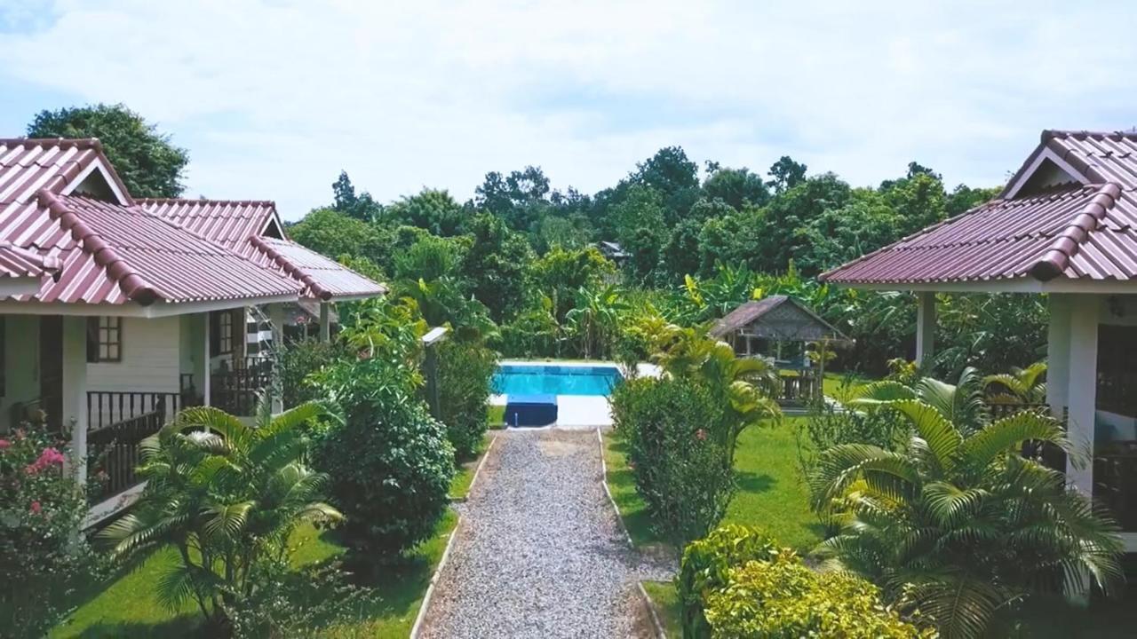 Smile Resort Mae Rim Eksteriør billede